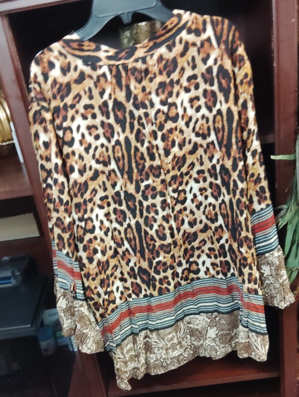 new directions Leopard Print Embroidered Tassel Tunic in Brown and Tan - Picture 4 of 8